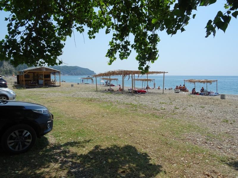 Guest House Tri Topolya Lidzava Екстериор снимка