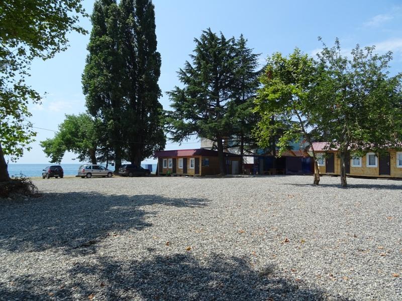 Guest House Tri Topolya Lidzava Екстериор снимка